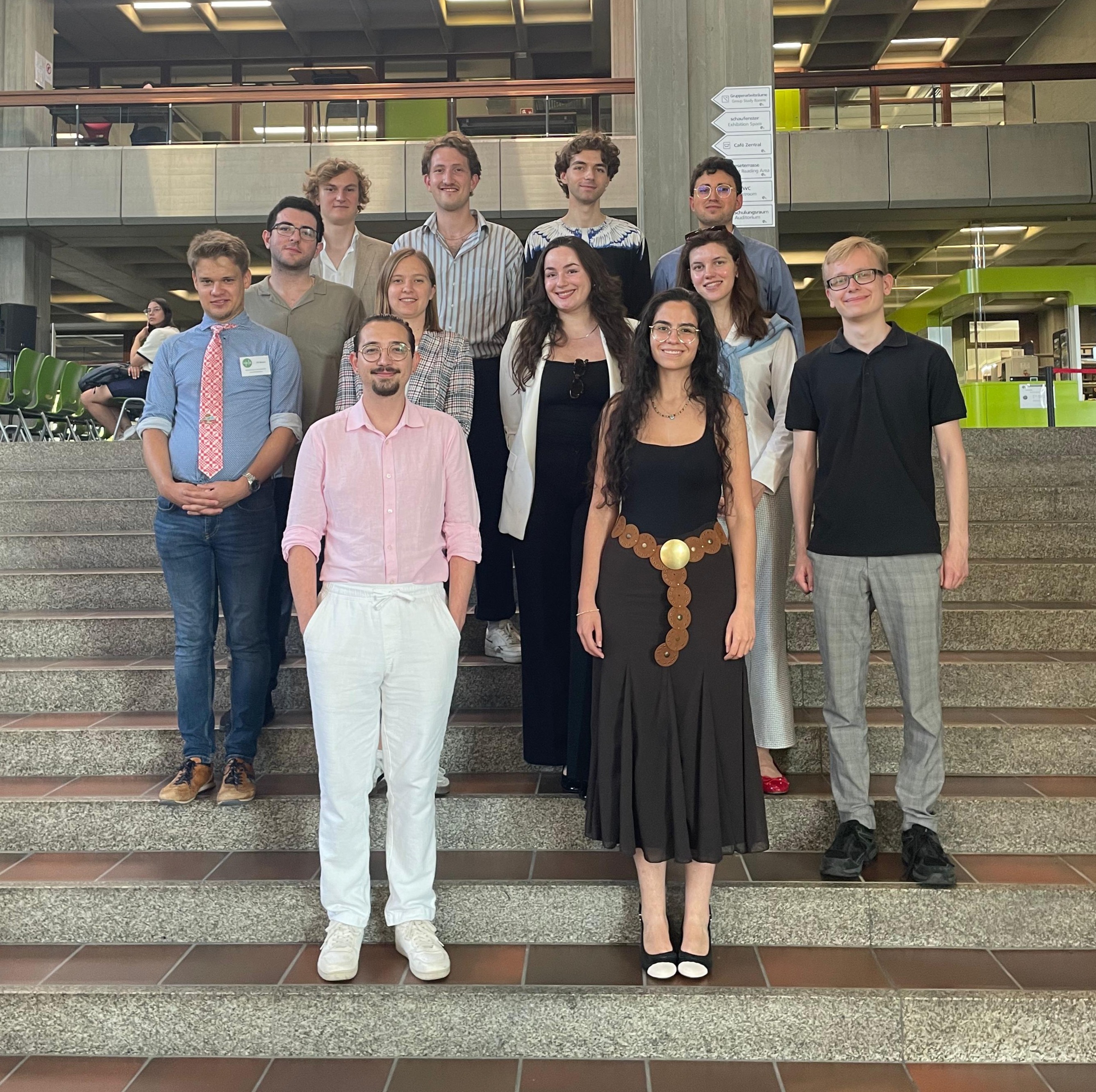 Gruppenbild der Projektgruppe an der Universität Regensburg.